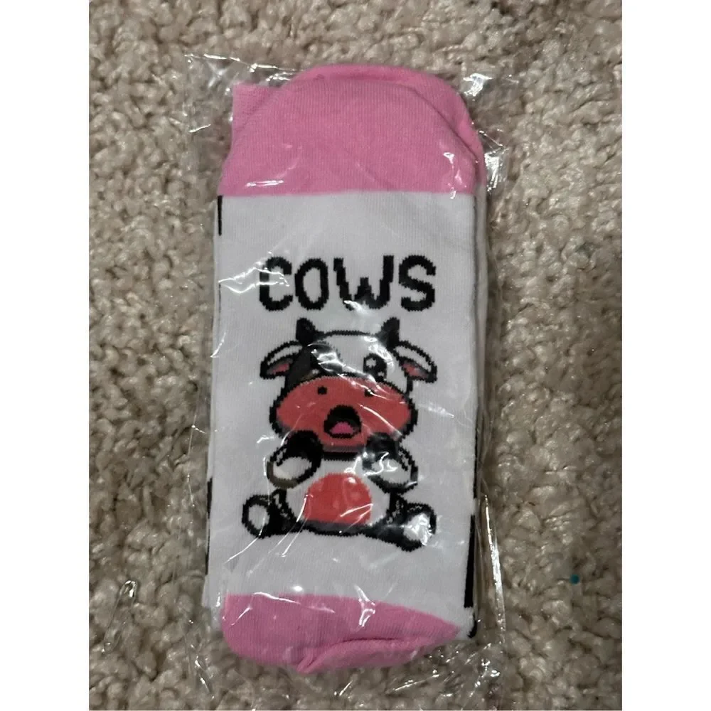 NEW WITH IN‎ PACKAGE Unique WOMEN COW DESIGN